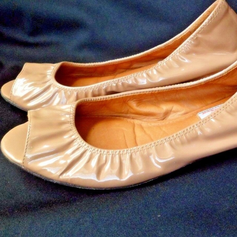 Lanvin Women's Nude Ballerina Peep Toe Flats